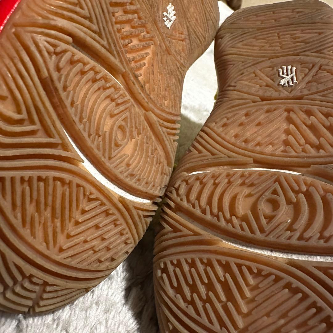 Nike Kyrie 5 キッズ　バッシュ　スポンジボブ　カイリー　18cm