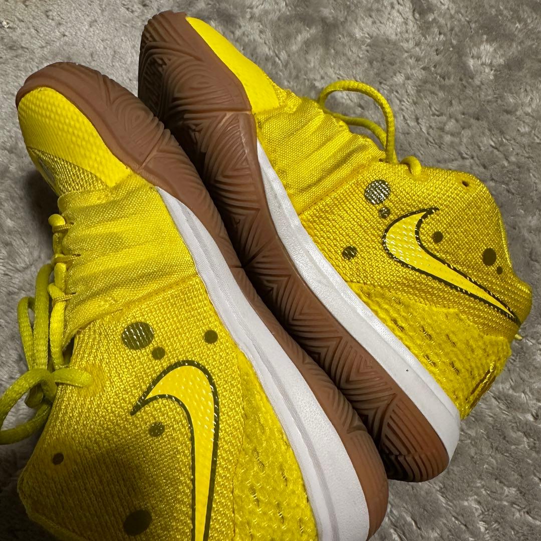 Nike Kyrie 5 キッズ　バッシュ　スポンジボブ　カイリー　18cm