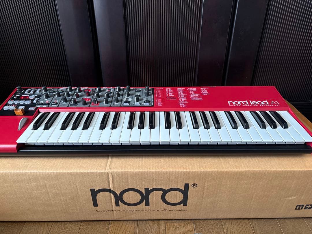 Nord Lead A1 シンセサイザー