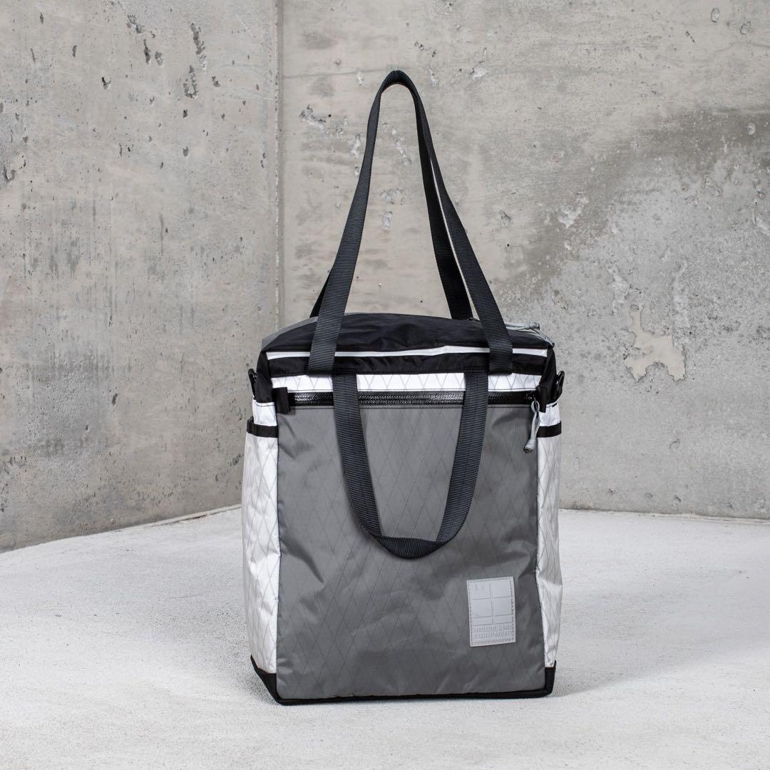 新品 ILE INSIDE LINE EQUIPMENT トートバッグ