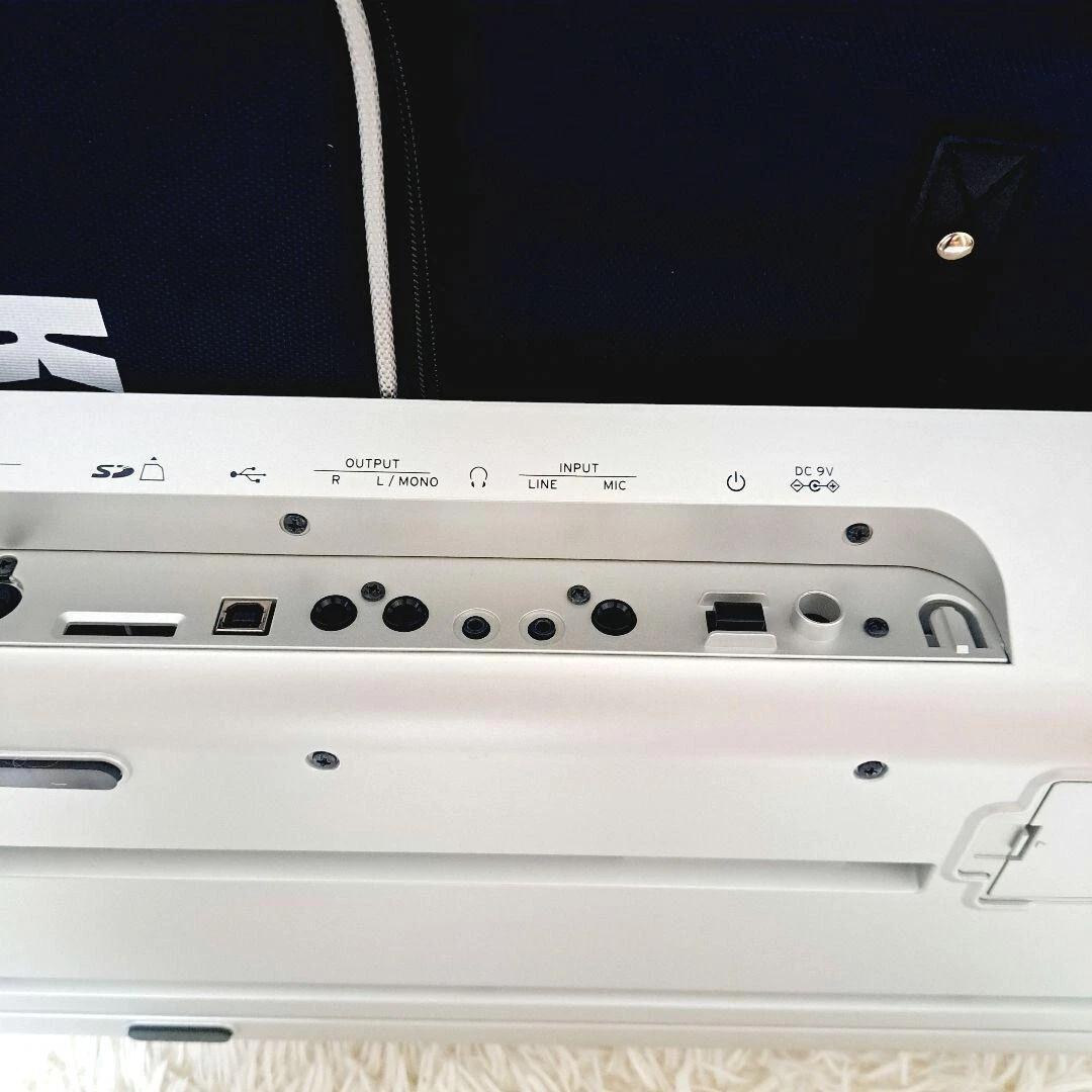 Korg Kross 2 SC ホワイト 61鍵 キーボードシンセサイザー