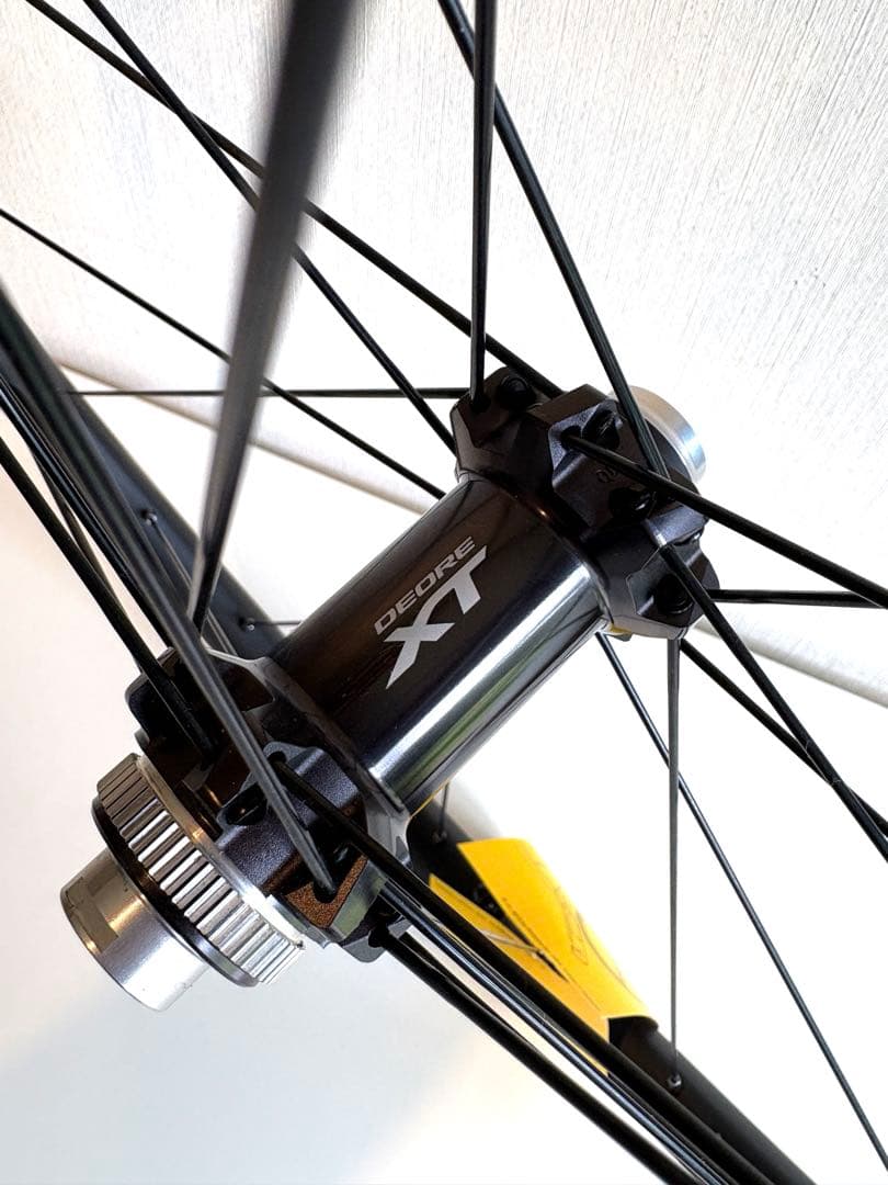 XT WH-M8020-TL-F15-B-275 MTBホイール27.5”前輪