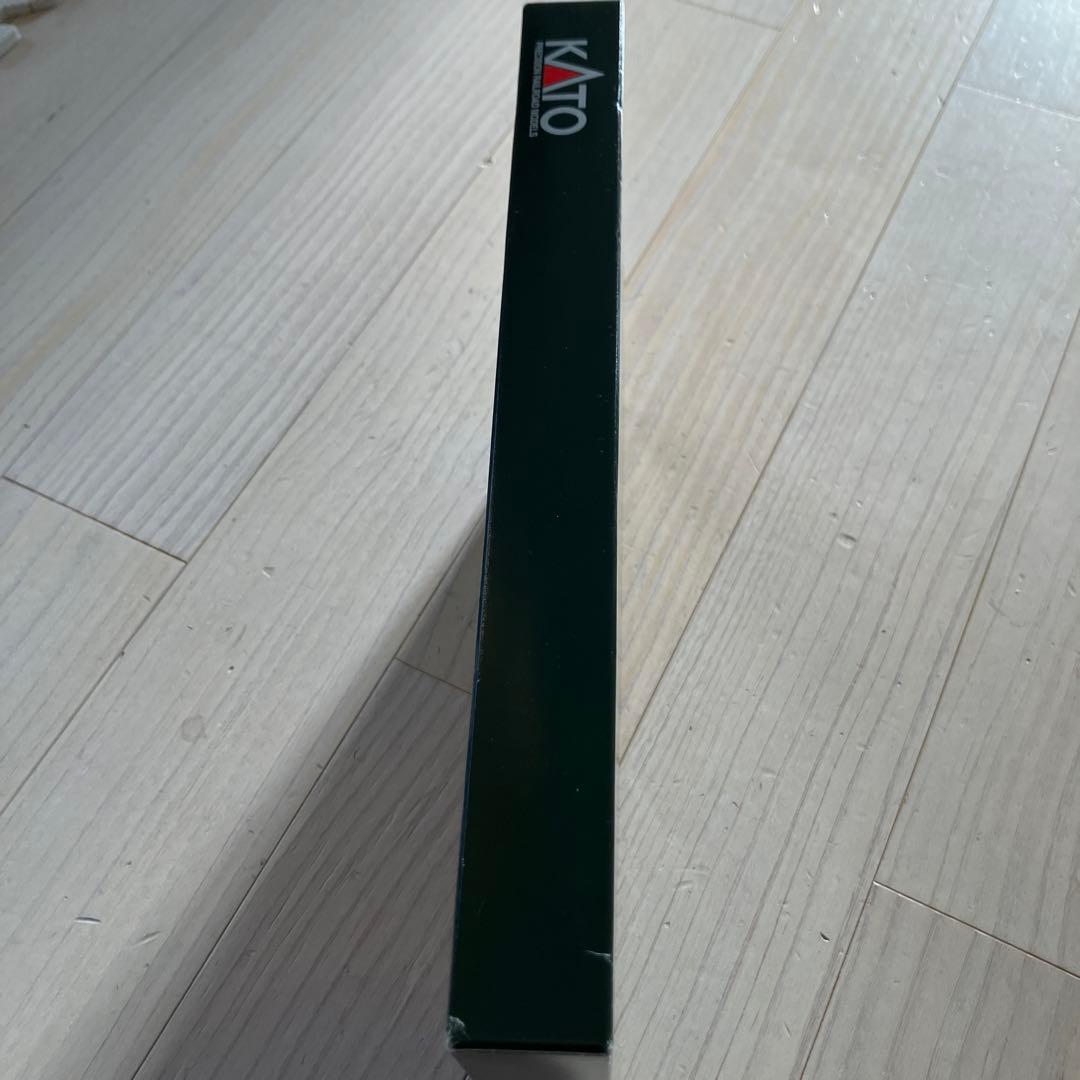 e8系山形新幹線（つばさ）G2編成、特別企画品 10-2050