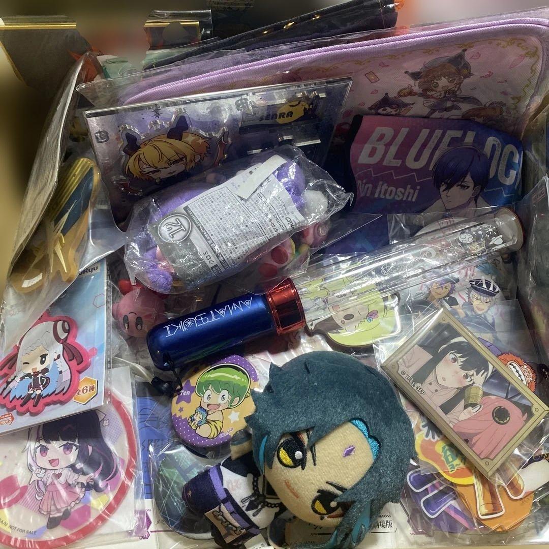 人気　アニメグッズ ノンジャンル　大量　まとめ売り 300個以上