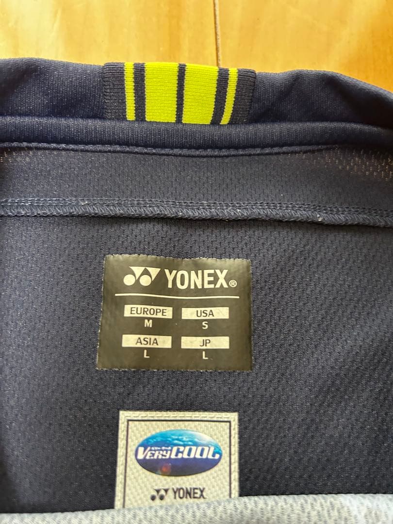 YONEX ネイビーシャツ 抽象模様　ユニフォーム　ゲームウェア