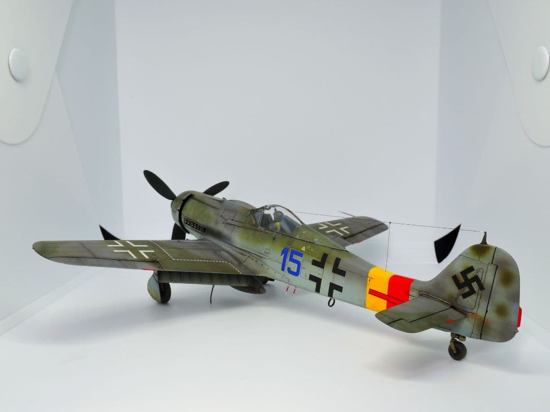 【プラモデル完成品】タミヤ 1/48 フォッケウルフ Fw190 D-9