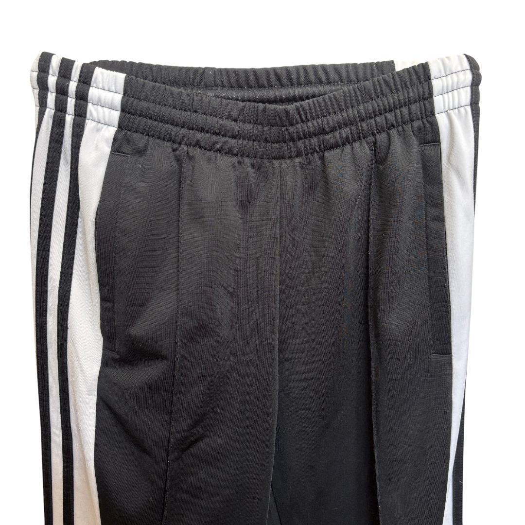 adidas アディダス PAKAIAN UKURAN トラックパンツ S