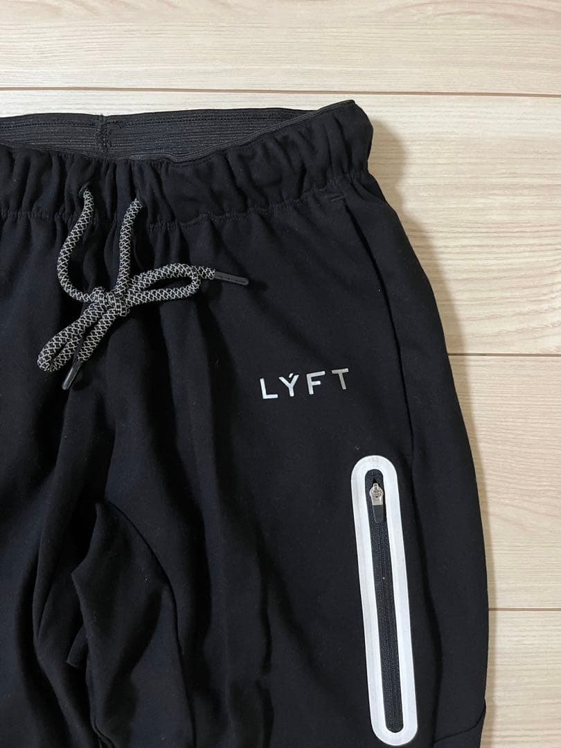LYFT ストレッチパンツ ブラックM