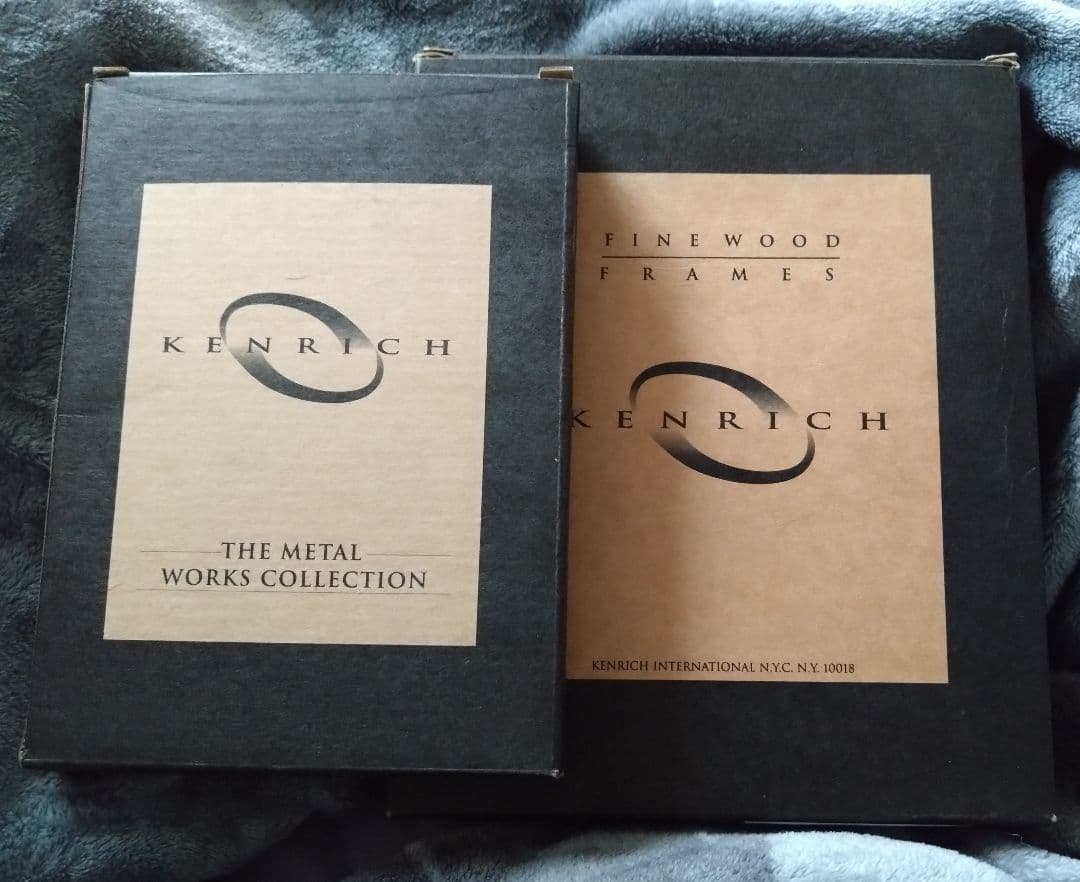 アメリカ　kenrich 木製、花柄金属製　フォトフレーム　2点