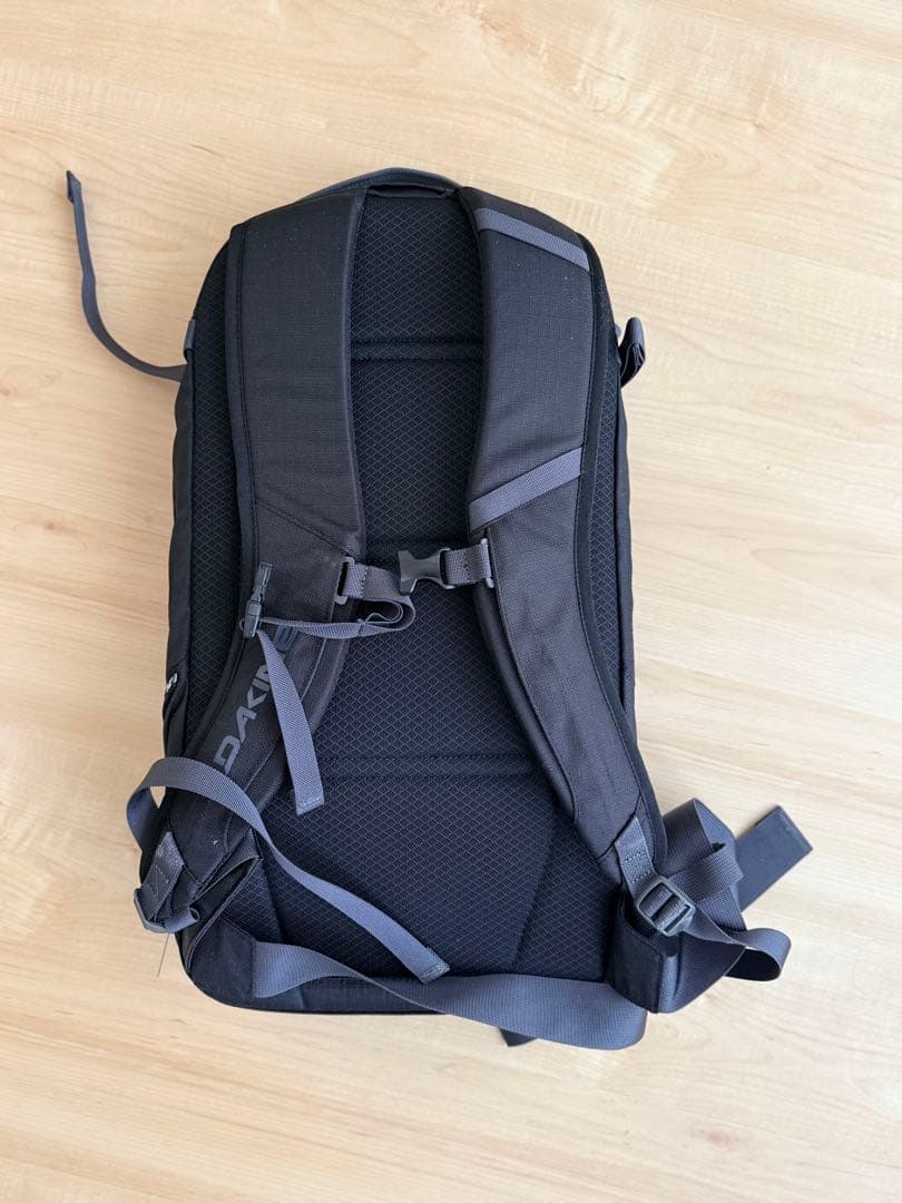 DAKINE ダカイン HELI PACK 12L スノーボード バックパック
