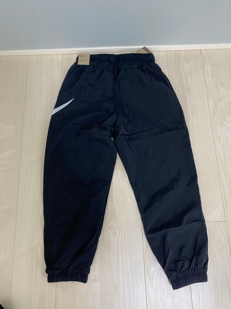 【新品】NIKE ナイロンジャケット　パンツ　上下セット