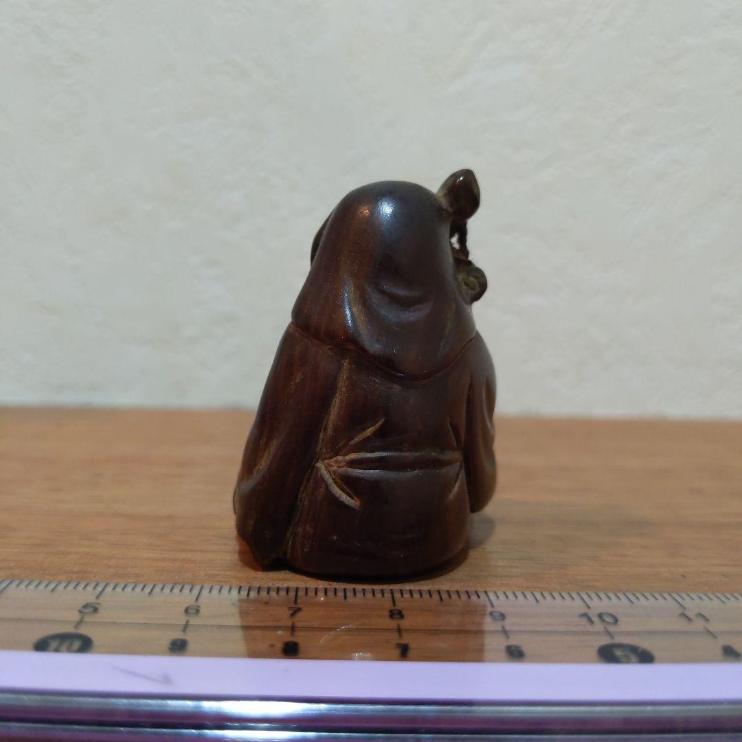 時代提物 縁起物根付 木彫り×天然素材 【寿老人】高さ約4.8cm 重さ約38ｇ