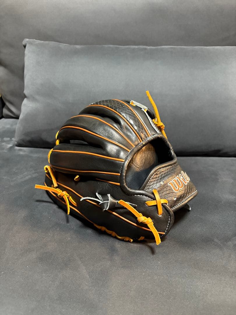 M*k様 【日本未発売】Wilson A2K硬式グローブ 黒/オレンジ