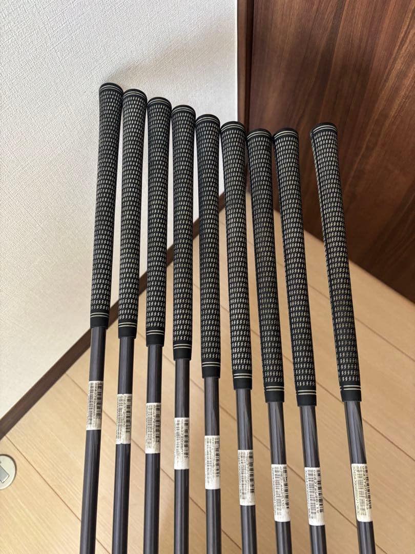 ホンマアイアンセット ９本セット　金モグラＬＢ６０６