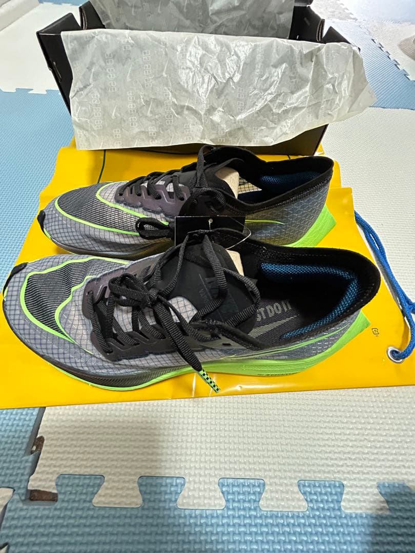 NIKE ZOOMX VAPORFLY NEXT % 25.5㎝