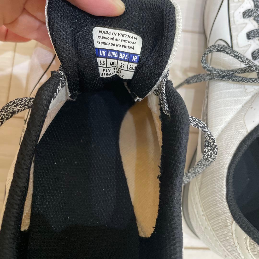 Mizuno スパイクシューズ 25.5cm ホワイト