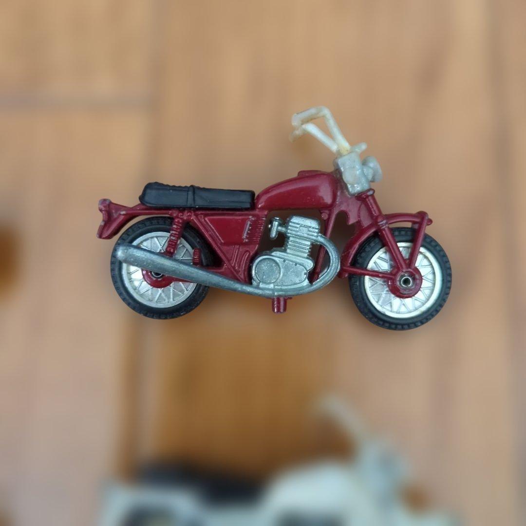 トミカのバイクセット
