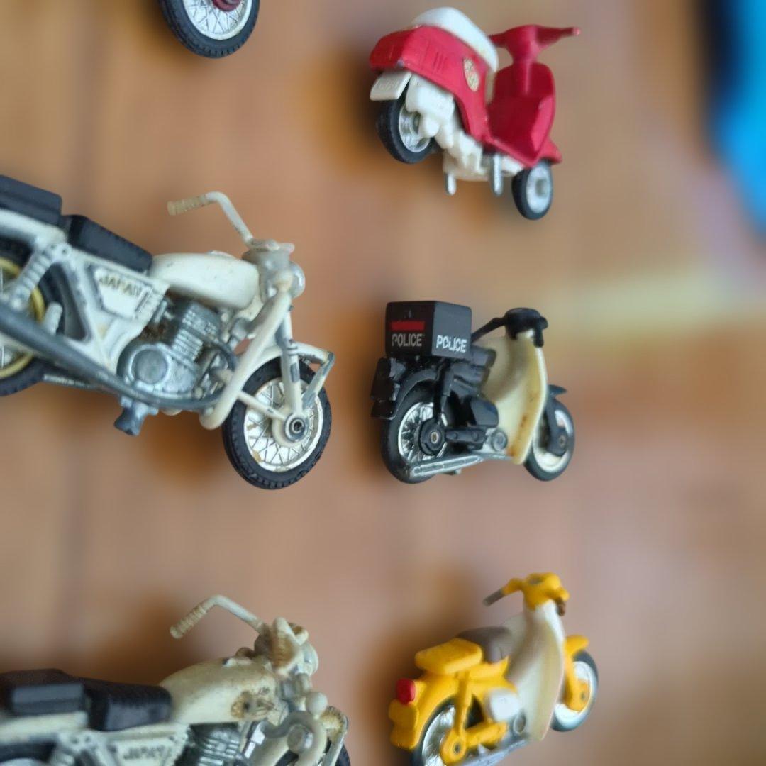 トミカのバイクセット