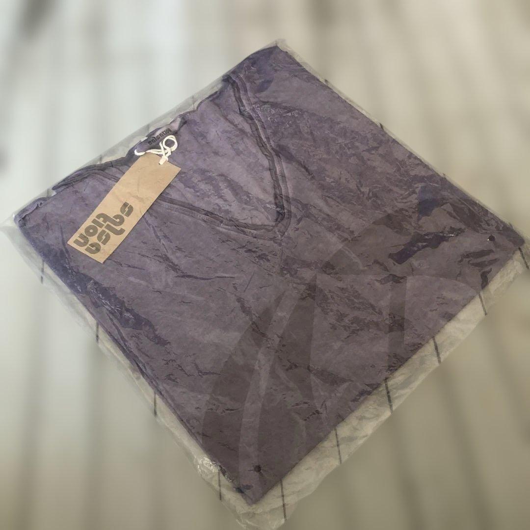 新品　サルセーション　ロゴ　Vネック　シャツ