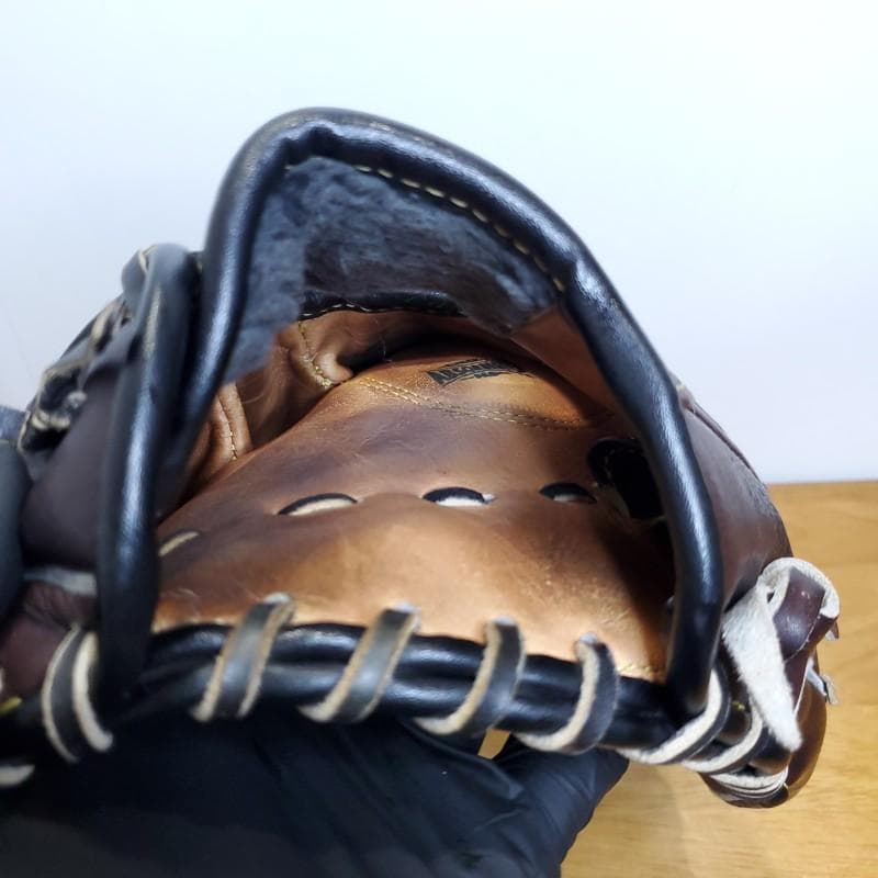 ZETT ゼット フィンガーフィクサー搭載 Z’sラベル 少年用 軟式グローブ