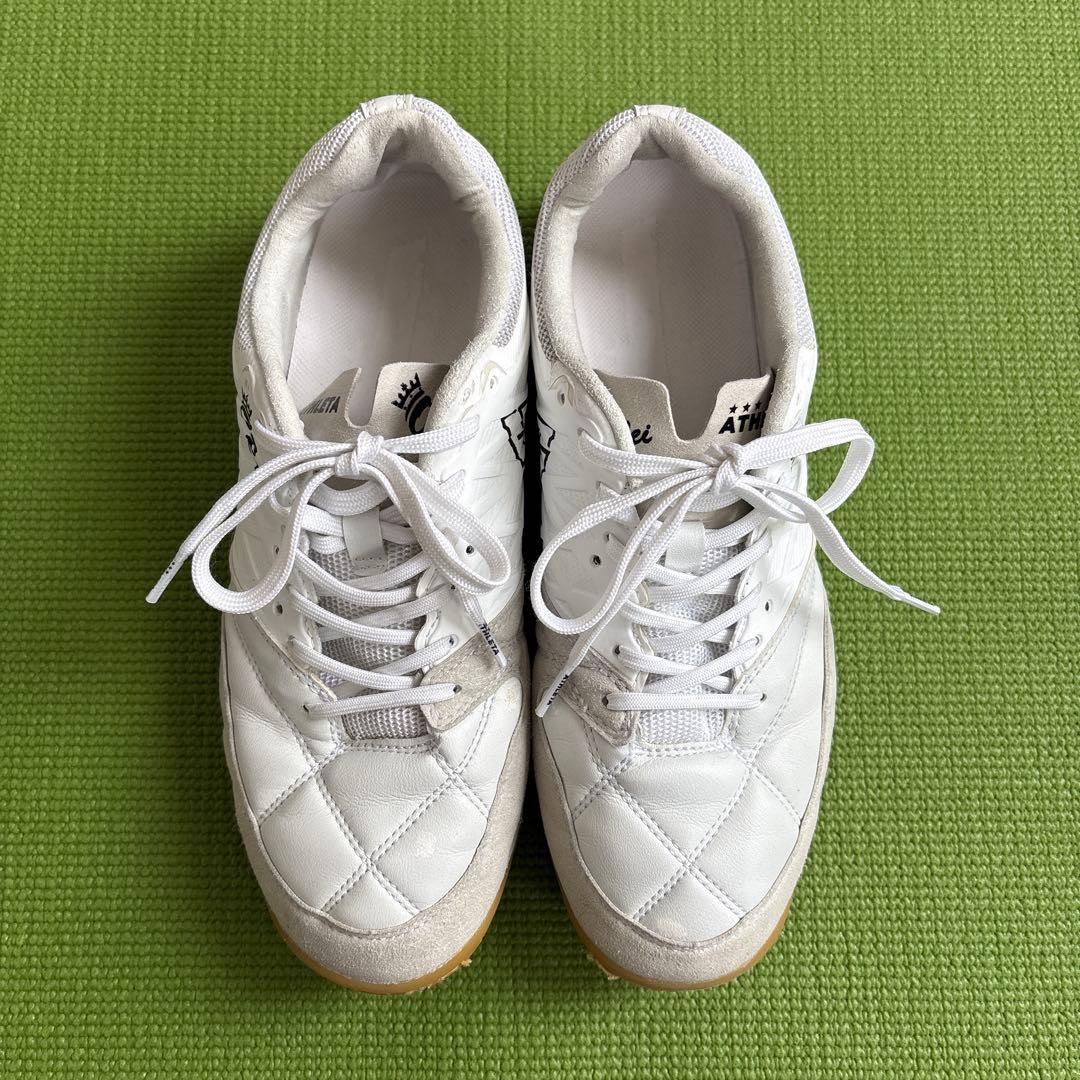 【美品】ATHLETA O Rei フットサルシューズ ホワイト 24.5