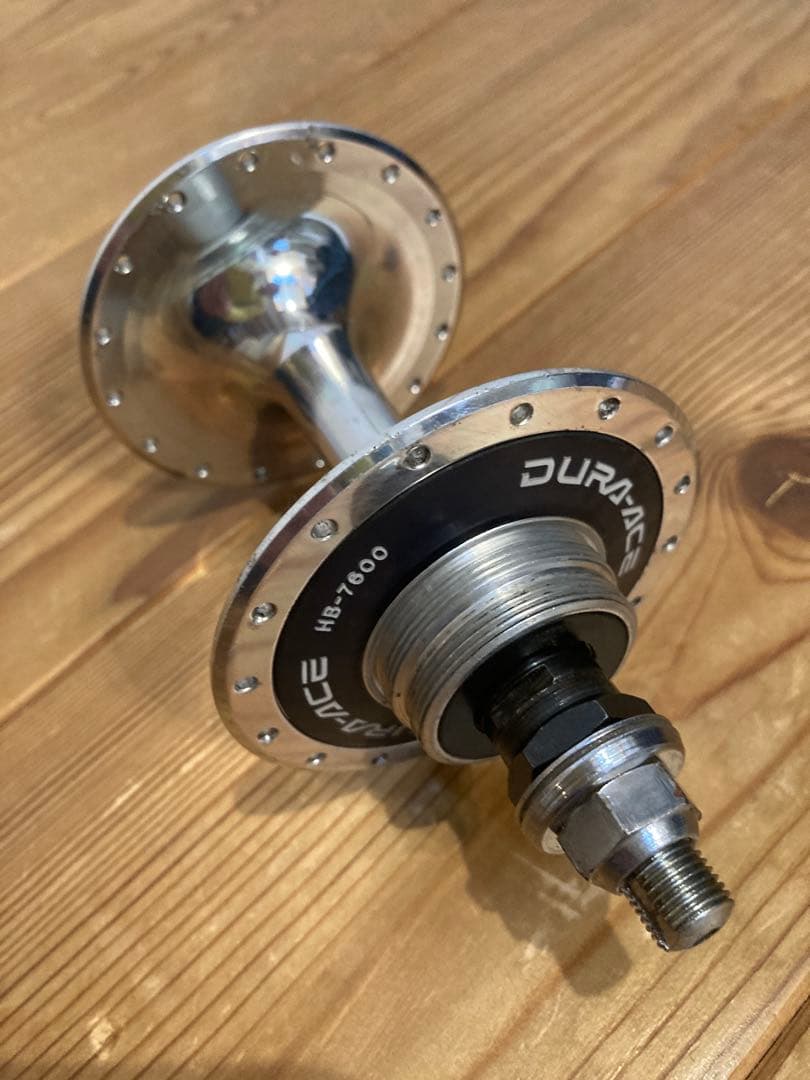 DURA-ACE HB-7600 ハブ 32H