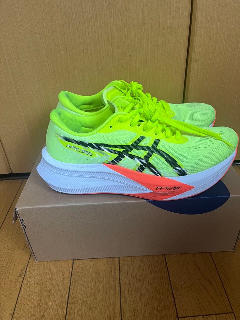 asics マジックスピード4 27.5cm