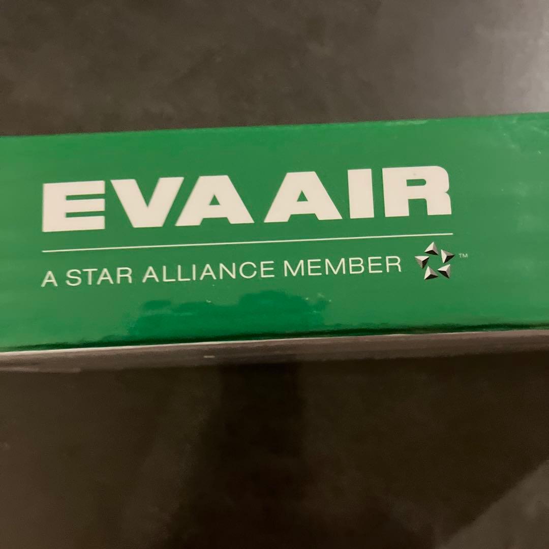 EVA AIR Boeing 787-9 1/200モデル　未開封