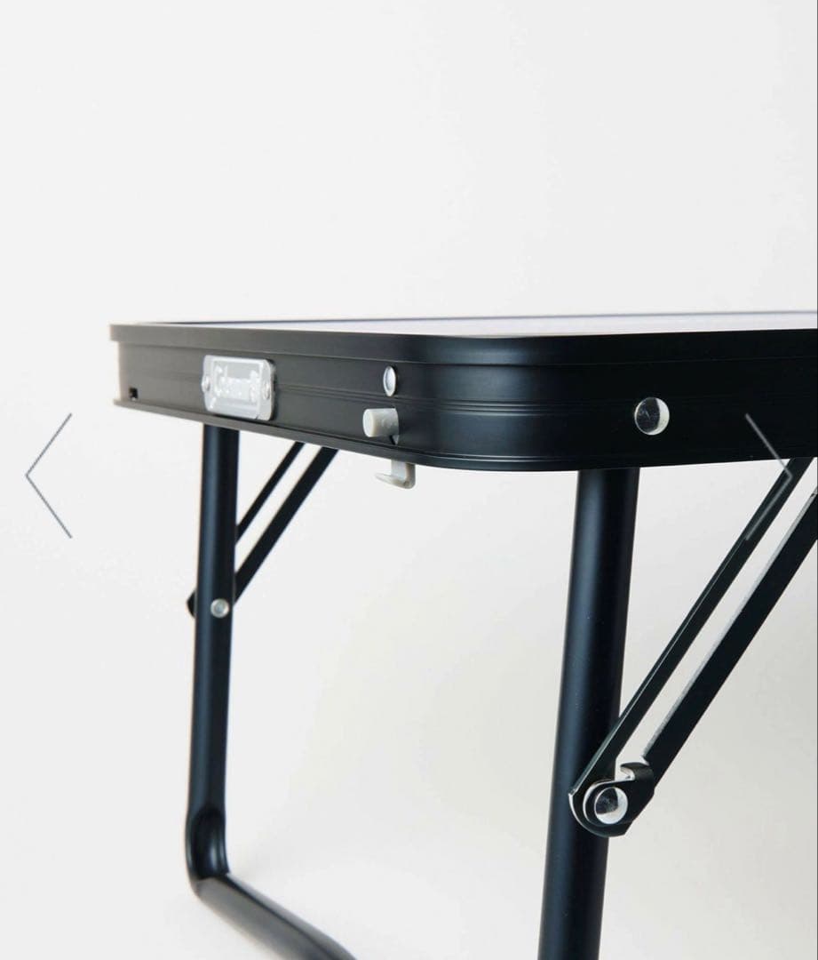 COLEMAN 北山雅和 BEAUTY&YOUTH ミニテーブル 別注品