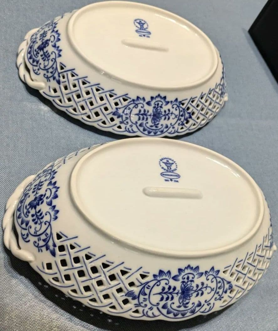 ボヘミア陶器 カールスバード　ブルーオニオン