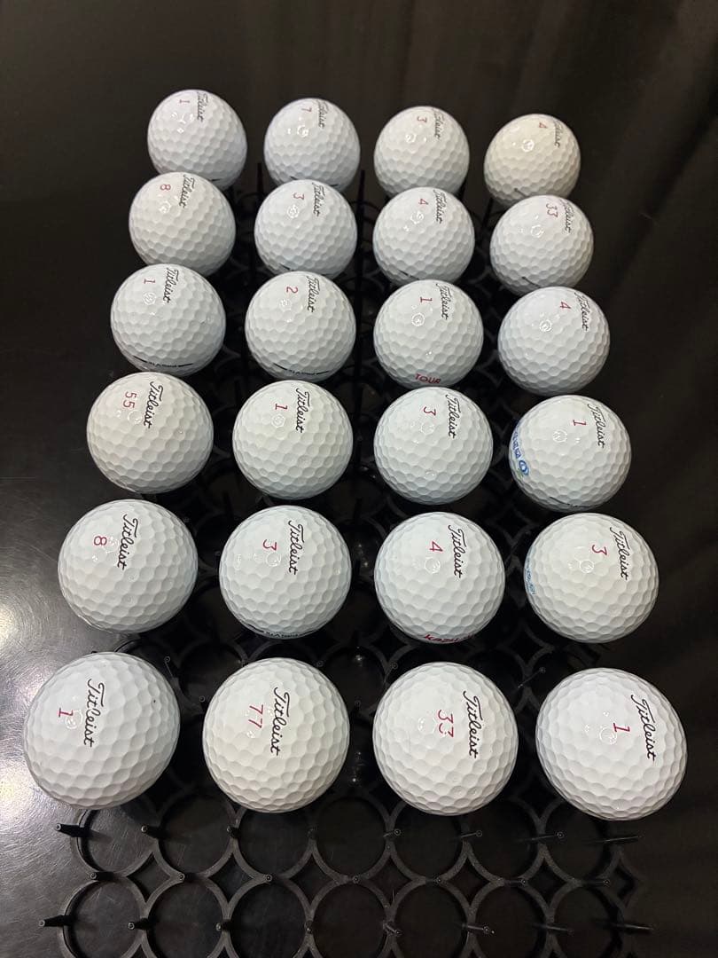 ①新品に近い　送料込み　タイトリスト　PRO V1x　ロストボール 24球セット