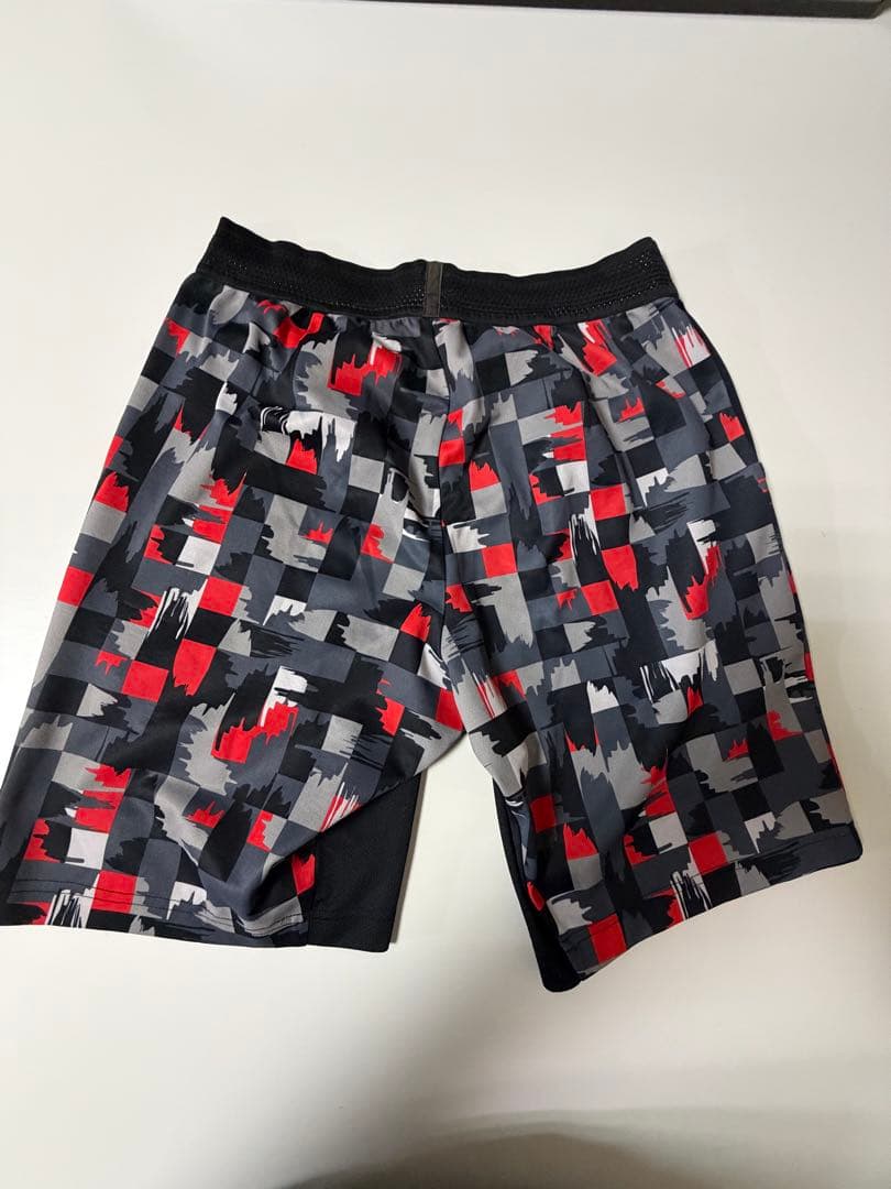 YONEX ハーフパンツ　Lサイズ　廃盤商品　レア