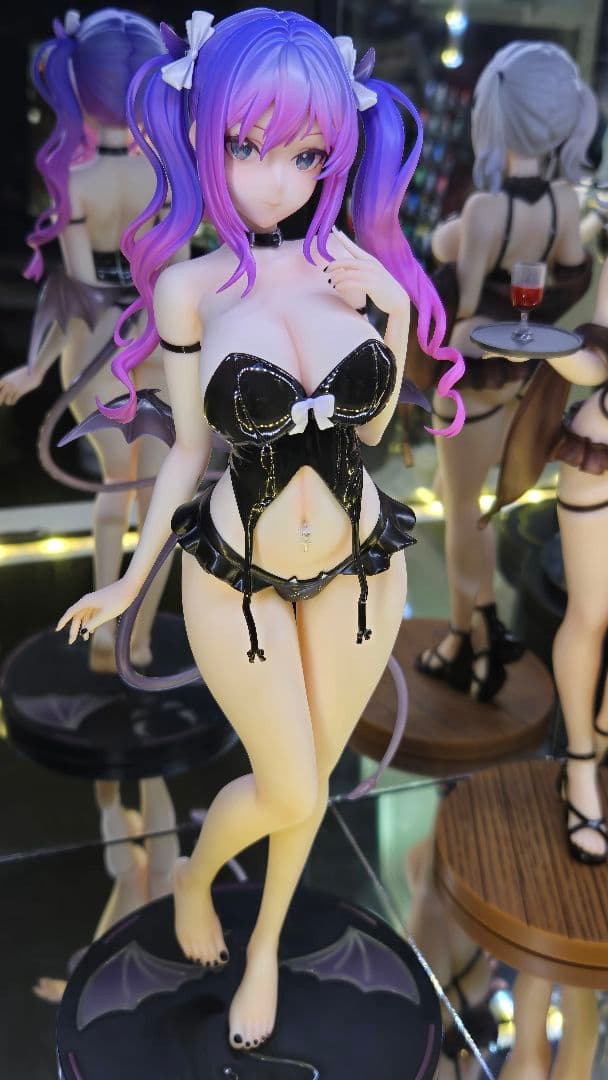 夜光サキュバス モモコちゃん 1/6 フィギュア