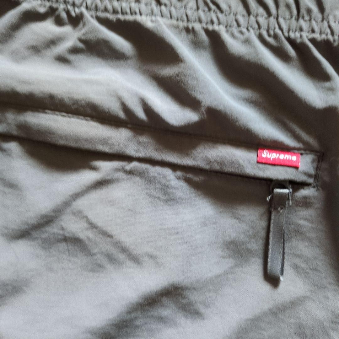 Supreme グレー カジュアルサイクルパンツ