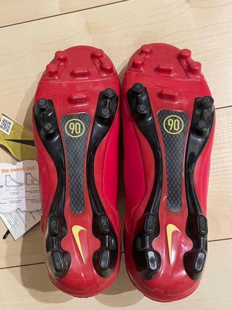 NIKEナイキサッカースパイクトータル90レーザー07 08赤レッドtotal