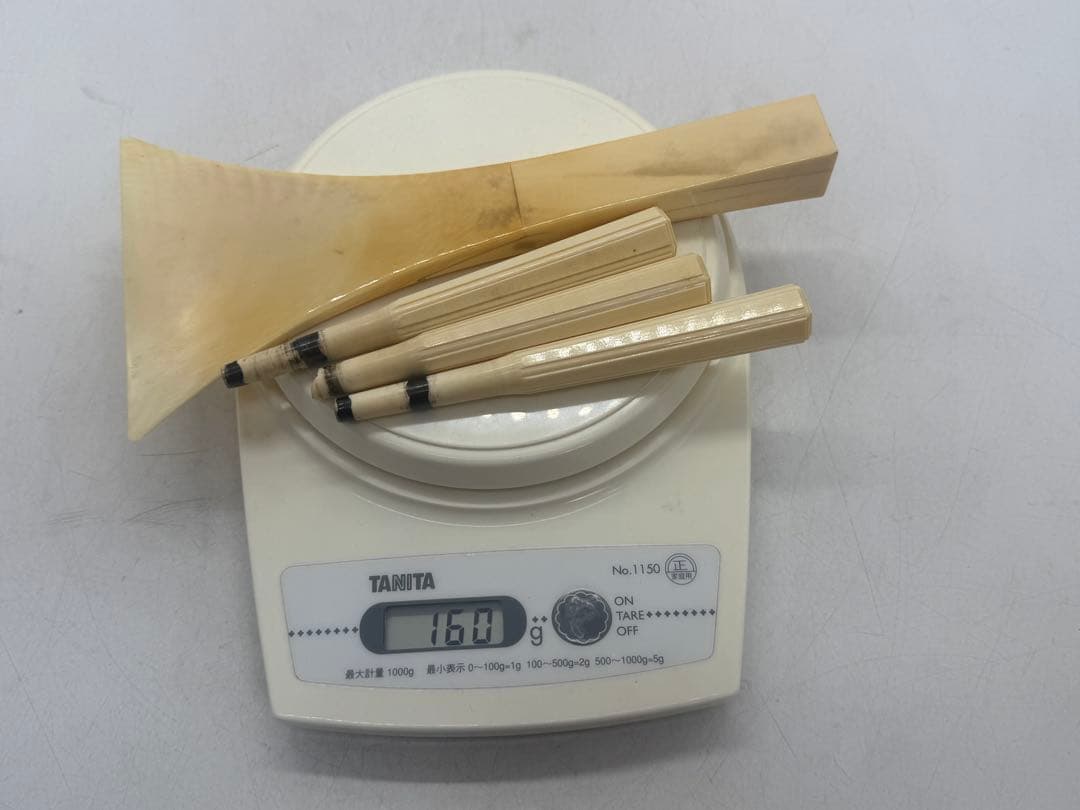 極上　バチ　糸巻　重さ約160g 送料込み260227
