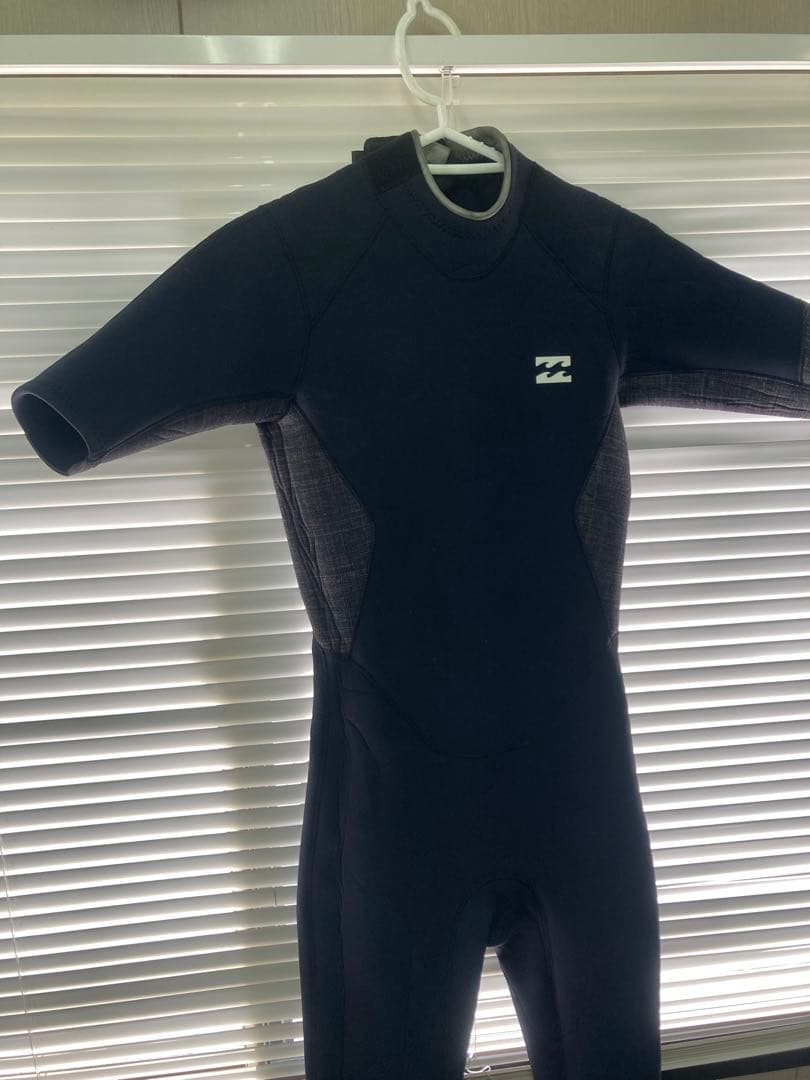 BILLABONG ビラボン　スプリング　ウェットスーツ