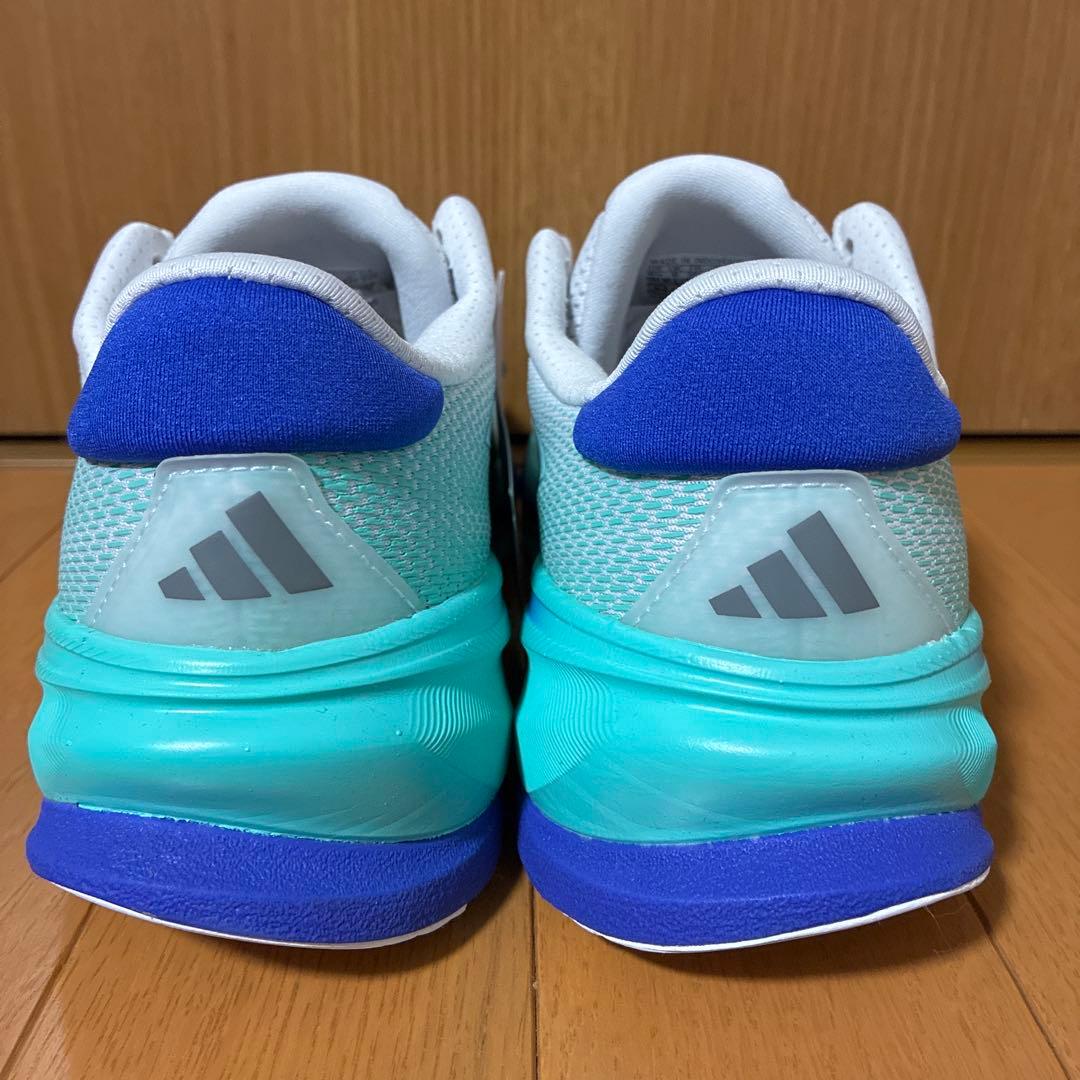 アディダス ランニングシューズ　スーパーノヴァ ライズ　ID3599【24.5】
