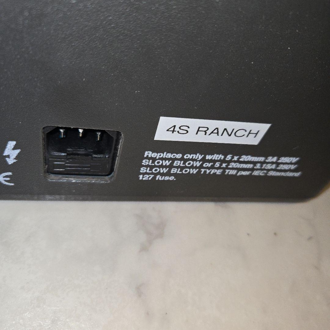 モトローラXTS用充電ステーション