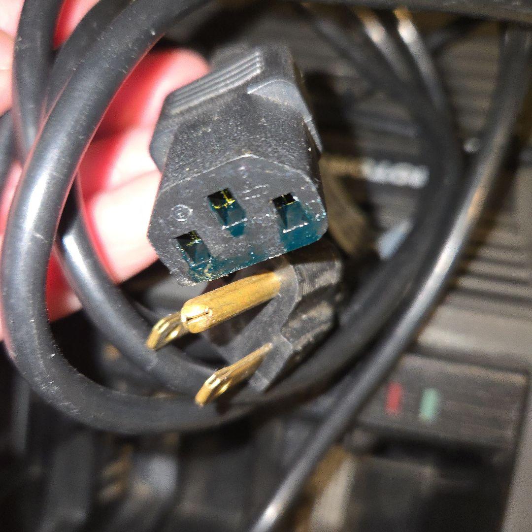 モトローラXTS用充電ステーション