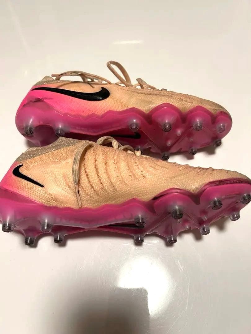 Nike ファントムGX2エリート