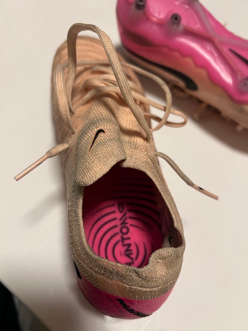 Nike ファントムGX2エリート