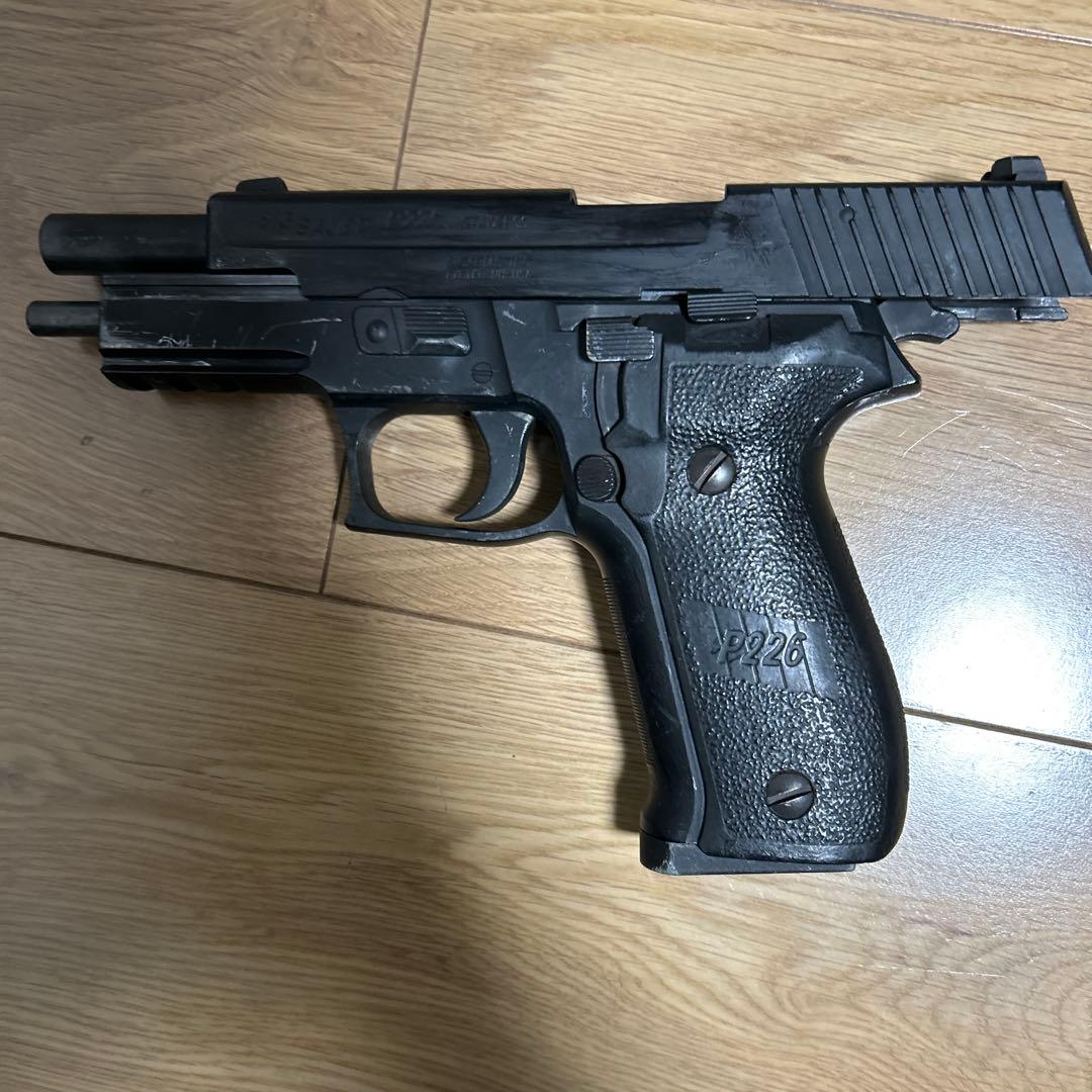 東京マルイ　sig sauer p226 asgk 18禁エアガン