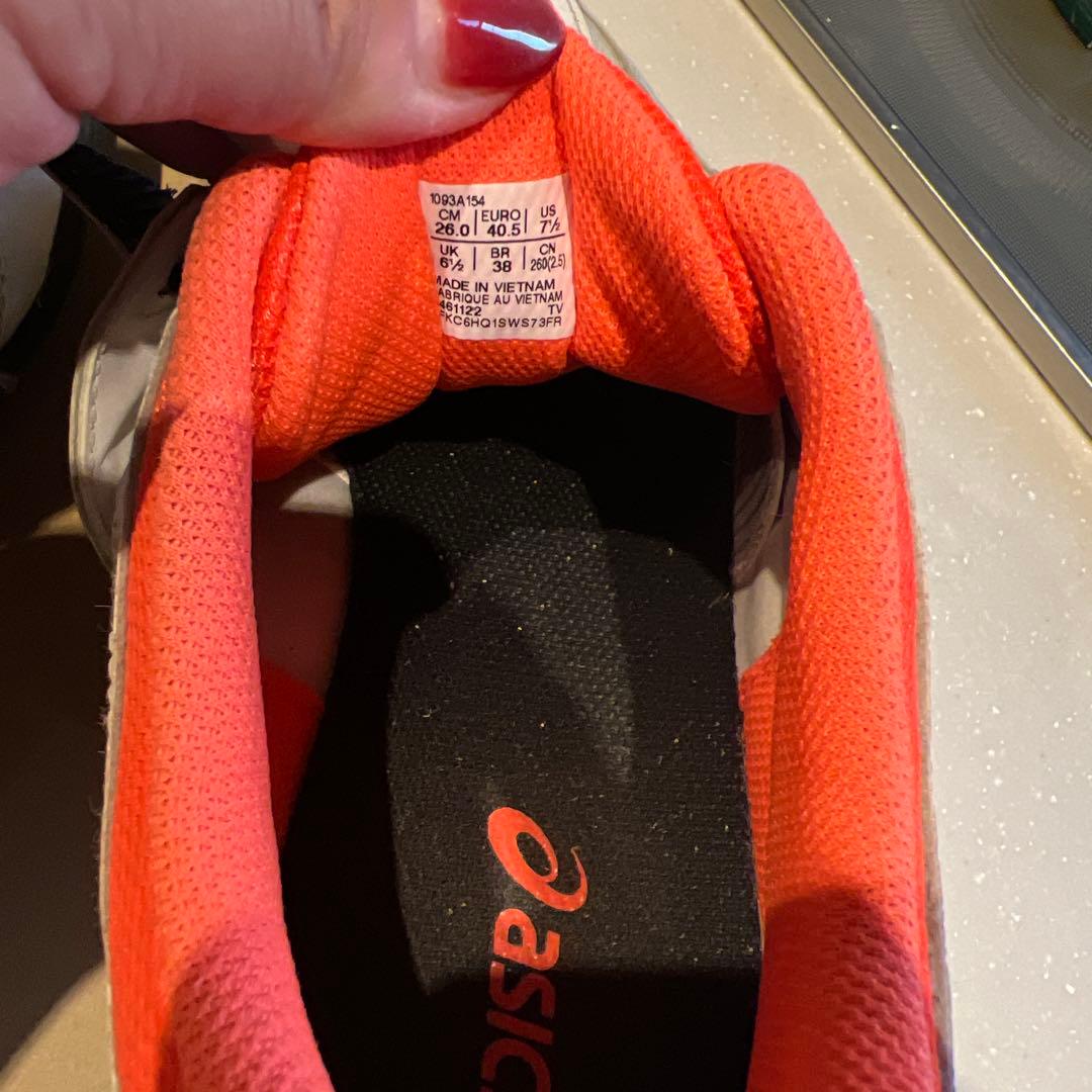 asics スパイクシューズ ホワイト/オレンジ　投擲用　陸上