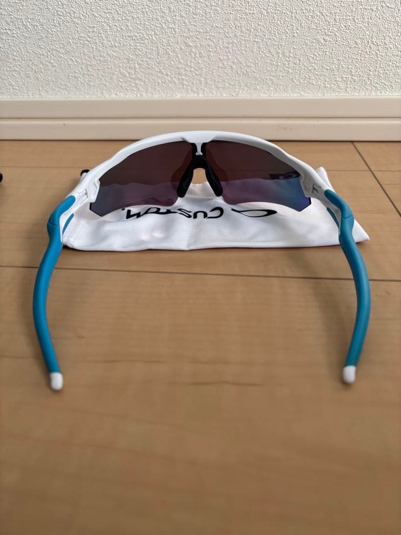 Oakley Radar EV サングラス ケース付き　付属品付