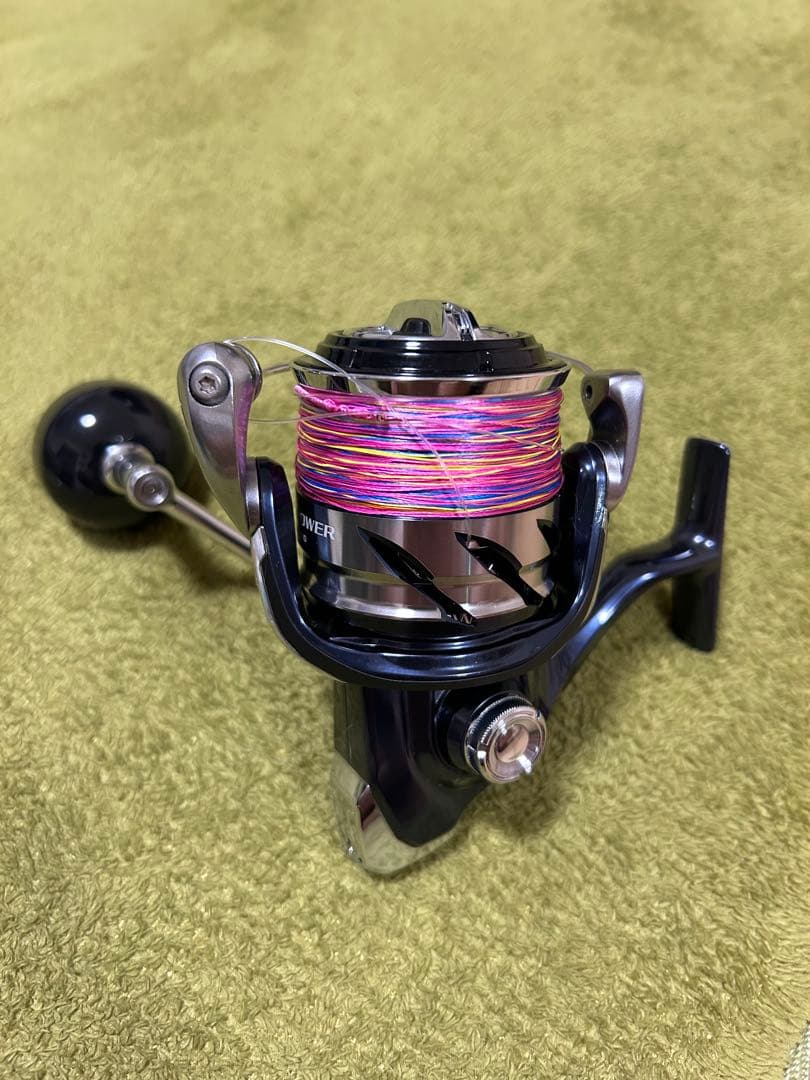 (た)Shimano 21TWIN POWER SW6000HG リール