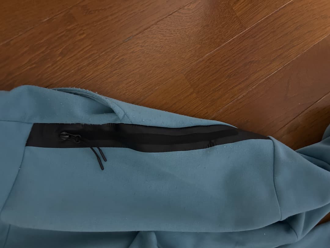 Nike テックフリース