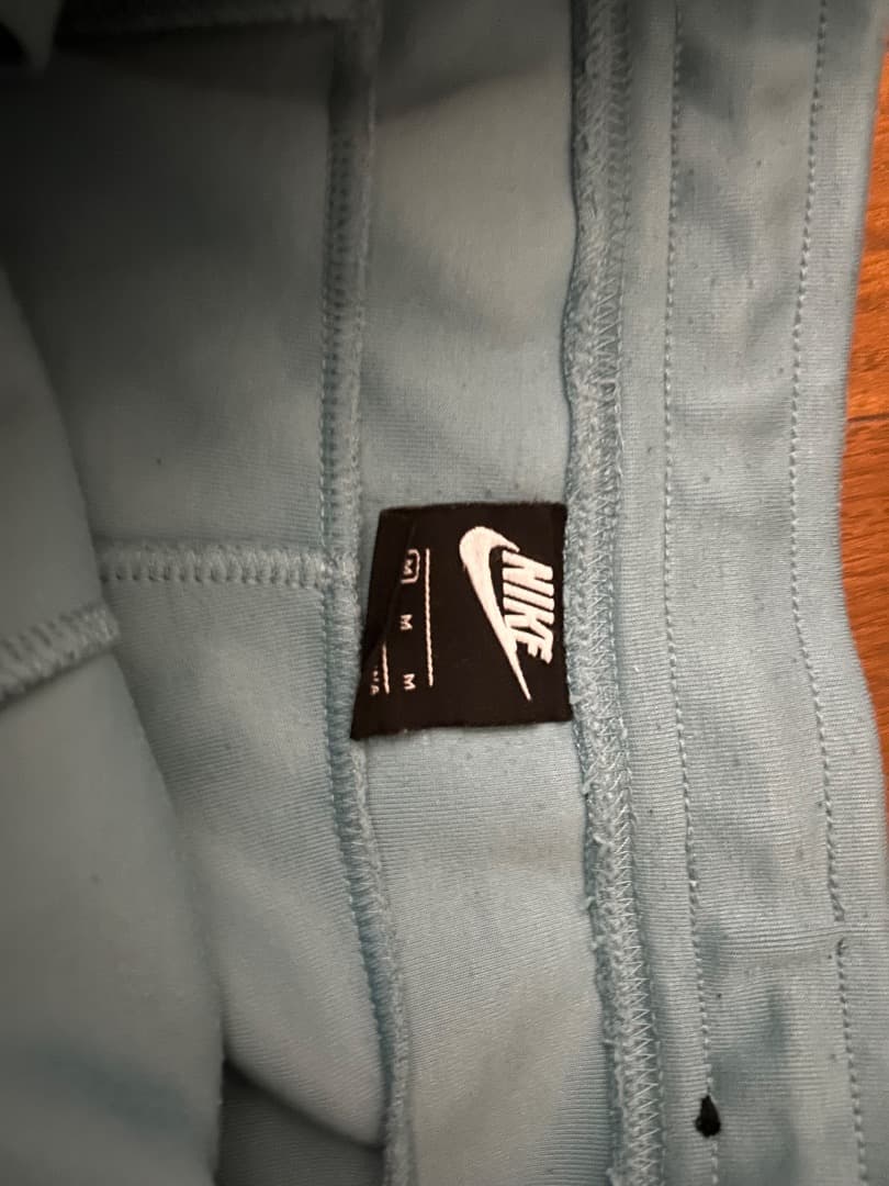 Nike テックフリース