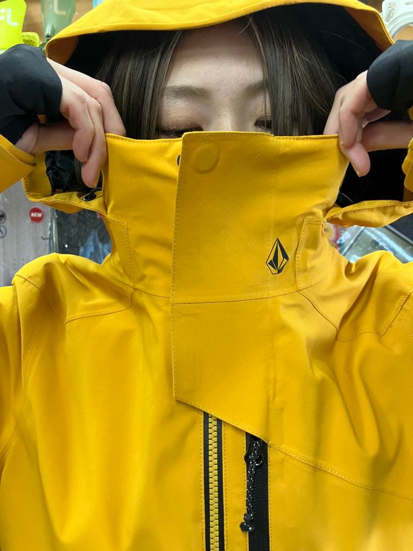 【USED】 VOLCOM ボルコム GORE-TEX スノーボードウェア　M