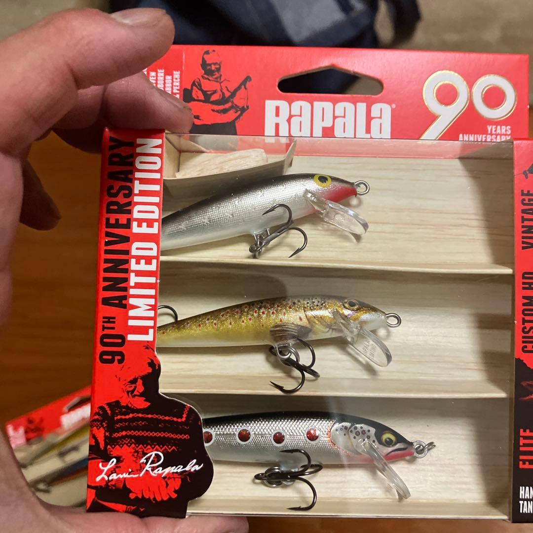 ラパラ90周年限定モデル